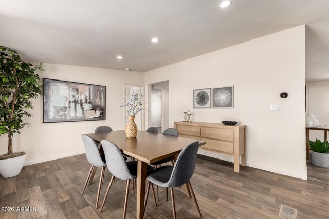 10733 N HILLSIDE Drive, Casa Grande, AZ 85122