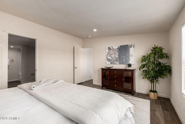 10733 N HILLSIDE Drive, Casa Grande, AZ 85122