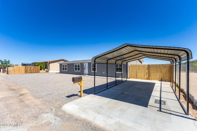 10733 N HILLSIDE Drive, Casa Grande, AZ 85122