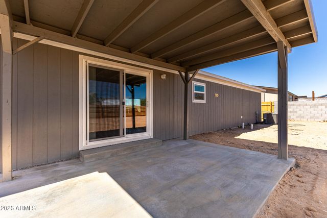 10733 N HILLSIDE Drive, Casa Grande, AZ 85122