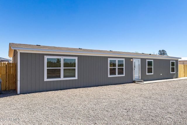 10733 N HILLSIDE Drive, Casa Grande, AZ 85122