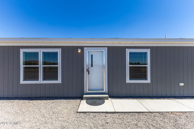 10733 N HILLSIDE Drive, Casa Grande, AZ 85122