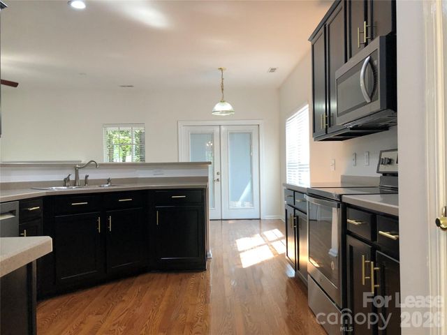 407 Amersham Lane, Waxhaw, NC 28173