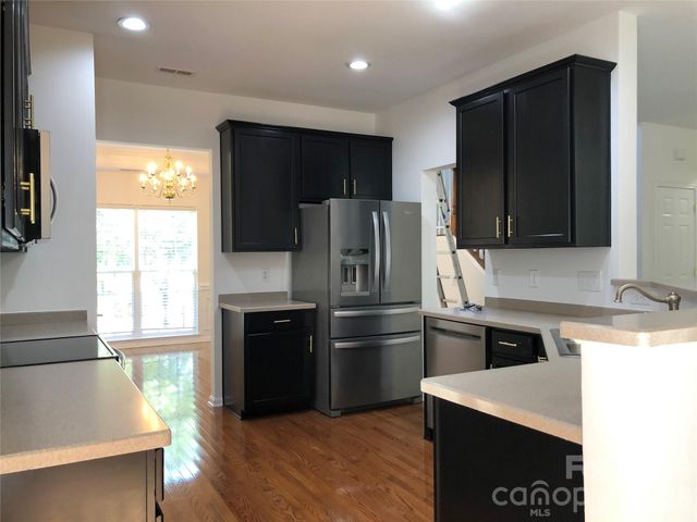 407 Amersham Lane, Waxhaw, NC 28173