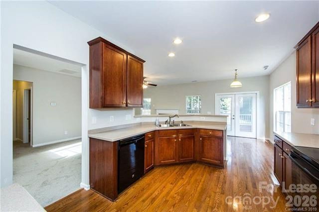 407 Amersham Lane, Waxhaw, NC 28173