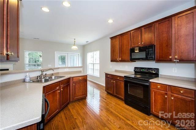 407 Amersham Lane, Waxhaw, NC 28173