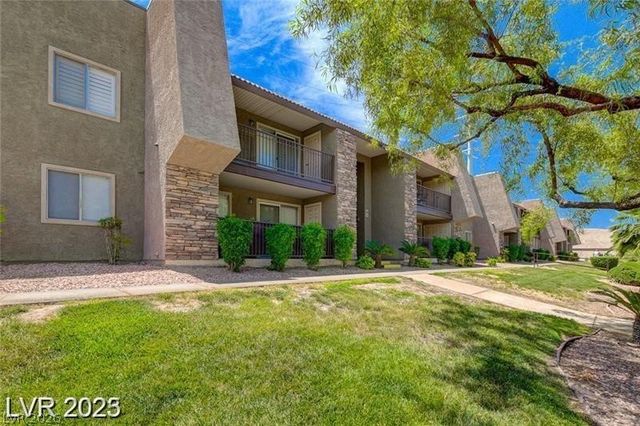 5314 River Glen Drive 288, Las Vegas, NV 89103
