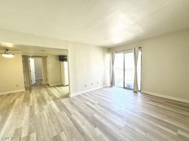 5314 River Glen Drive 288, Las Vegas, NV 89103