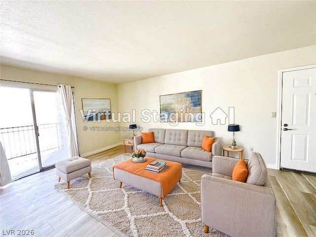 5314 River Glen Drive 288, Las Vegas, NV 89103