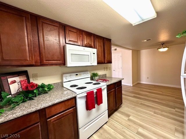 5314 River Glen Drive 288, Las Vegas, NV 89103