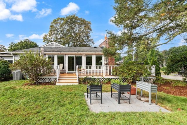 161 Dodge St, Beverly, MA 01915