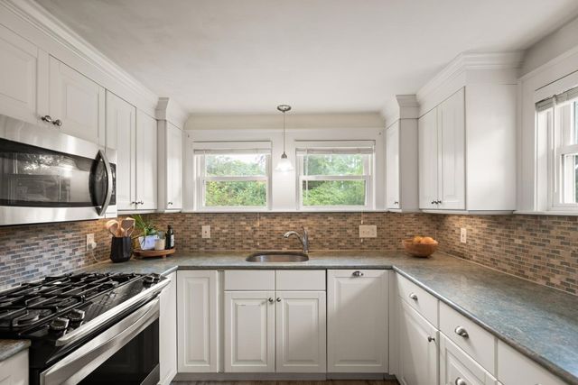 161 Dodge St, Beverly, MA 01915