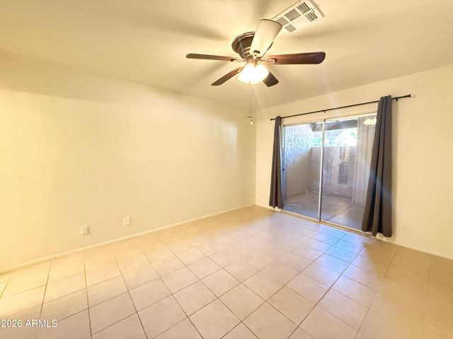 93 N Cooper Road 19, Chandler, AZ 85225