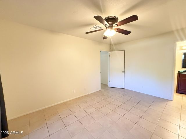 93 N Cooper Road 19, Chandler, AZ 85225