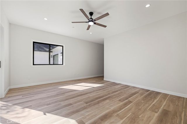 4210 New York Ave, La Crescenta, CA 91214