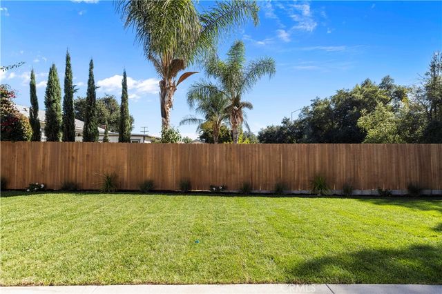 4210 New York Ave, La Crescenta, CA 91214