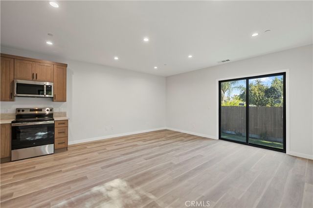 4210 New York Ave, La Crescenta, CA 91214
