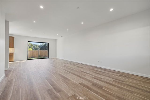 4210 New York Ave, La Crescenta, CA 91214
