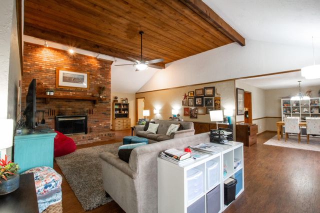 8420 Interlochen Drive, Nixa, MO 65714