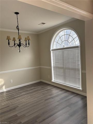 100 Riverwalk Lane, Jamestown, NC 27282