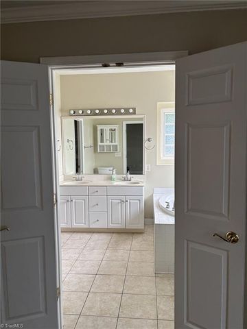 100 Riverwalk Lane, Jamestown, NC 27282