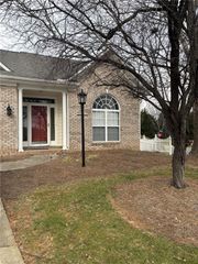 100 Riverwalk Lane, Jamestown, NC 27282