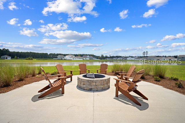 1087 Sanctum St, Ridgeland, SC 29936