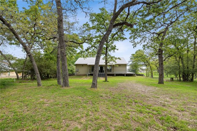 10959 Clyde Acord Road, Franklin, TX 77856