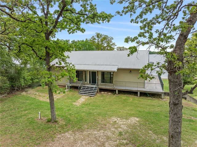 10959 Clyde Acord Road, Franklin, TX 77856
