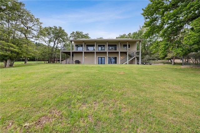 10959 Clyde Acord Road, Franklin, TX 77856