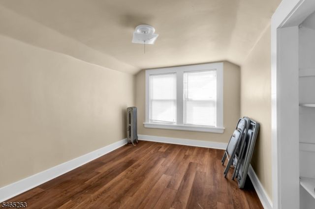 62 Riggs Pl, South Orange Village Twp., NJ 07079