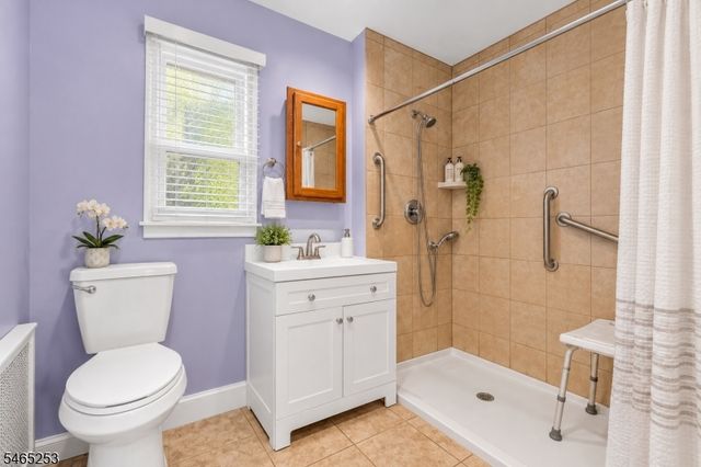 62 Riggs Pl, South Orange Village Twp., NJ 07079