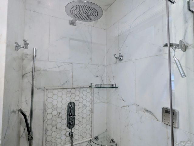 8344 Lefferts Boulevard 1F, Kew Gardens, NY 11415