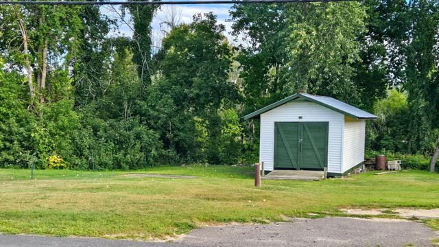 493 Perry Mills Road, Champlain, NY 12919