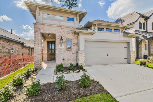 558 Sand Branch, Conroe, TX 77304