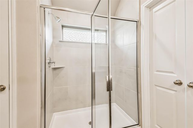 558 Sand Branch, Conroe, TX 77304