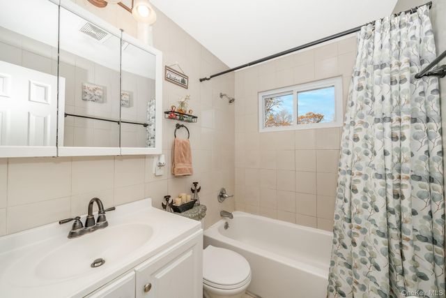 1175 Little East Neck Road, West Babylon, NY 11704