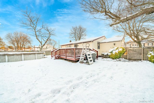 1175 Little East Neck Road, West Babylon, NY 11704