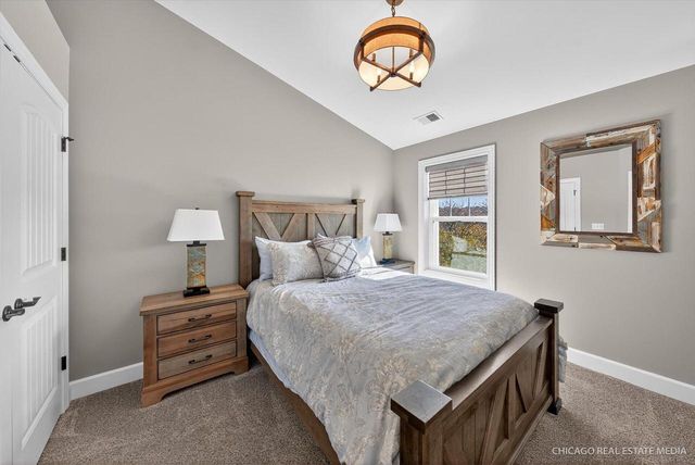 166 Third AVENUE, Fontana, WI 53125