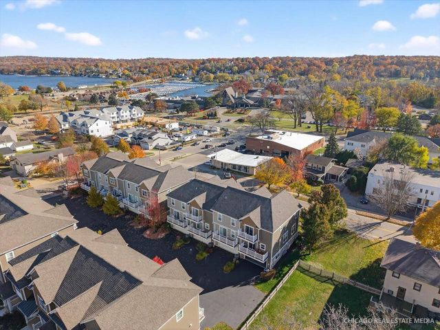 166 Third AVENUE, Fontana, WI 53125