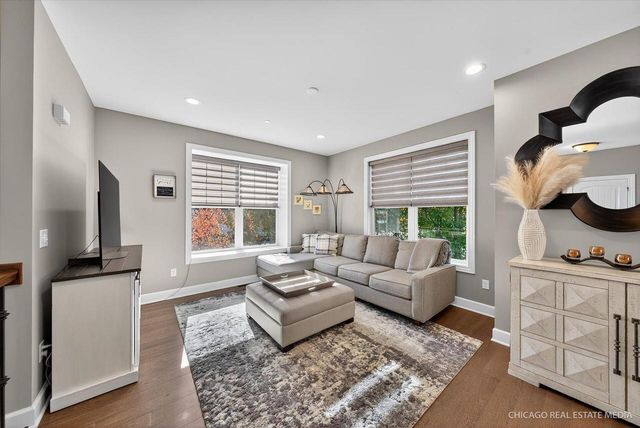 166 Third AVENUE, Fontana, WI 53125