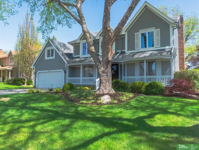 823 N 149 Street, Omaha, NE 68154