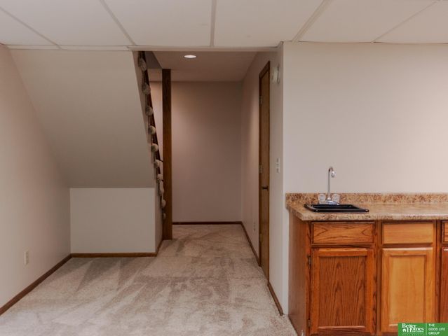 823 N 149 Street, Omaha, NE 68154
