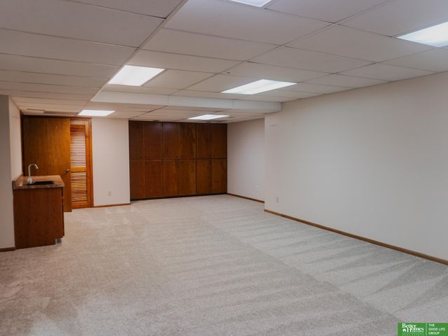 823 N 149 Street, Omaha, NE 68154