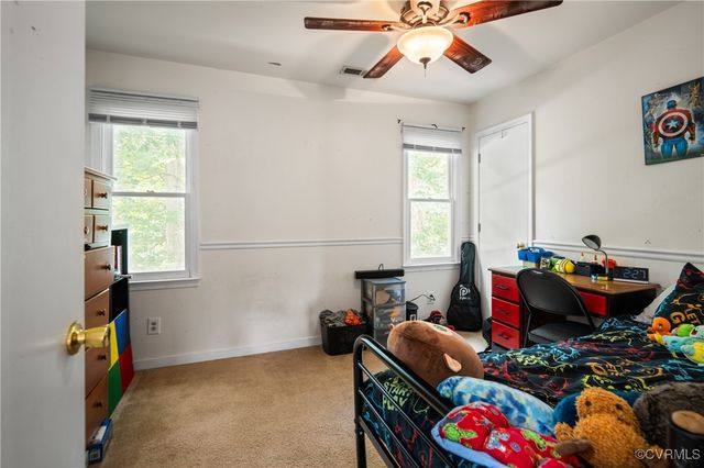 9220 Brocket Dr, Midlothian, VA 23112