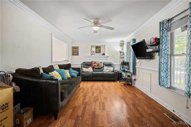 9220 Brocket Dr, Midlothian, VA 23112
