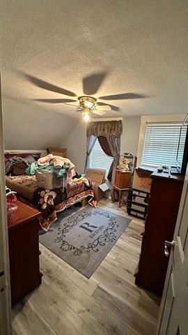 13 Collins St, Salisbury, MA 01952