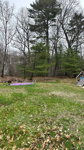 13 Collins St, Salisbury, MA 01952