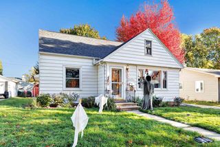 1252 MARIAN LANE, Green Bay, WI 54304