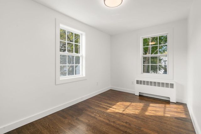8 Strafford Rd 8, Westwood, MA 02090